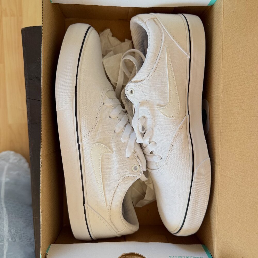 Nike SB Chron 2 (white/white) NWT